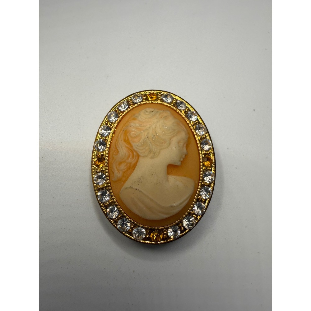 Vintage Cameo Rhinestone Brooch Pendant Gold Tone Amber Clear Crystals Ovalβ